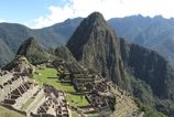 Priblizne 1600 turistov ostalo odrezanych pri Machu Picchu