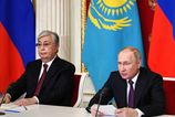 Putin a Tokajev diskutuju v Moskve o spolupraci v ropach a plyne