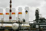 Rosneft po utoku dronov na Ukrajine odstavil rafineriu v Riazani