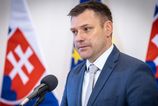 Demokrati ostro proti Tarabovi Strana hovori o protizakonnom pretlacani elektrarne