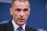 Generalny prokurator opat bucha po stole Vladny prilepok o kajucnikoch posiela na Ustavny sud