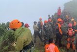 Indonezski zachranari objavili vsetky tela obeti havarie lietadla na ostrove Sulawesi