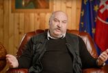 Kontroverzny kral Zemplina Mikulas Vareha udajne zomrel pocas prevozu do nemocnice