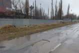 Kto by mal prispiest na opravu cesty ktora je mimo mesta ale patri mestu prisla tu o zivot dvojica ludi