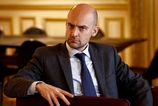 Vladimir Putin je podla Francuzska pripraveny pouzit biologicke zbrane proti vlastnym obcanom aby si udrzal moc