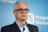 Politici proti Kremu Slepe naboje a drevene zbrane nazor Victora Breinera