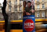 Viktor Orban v kampani sa spoliehal na strach z Volodymyra Zelenskeho Podobne pred rokmi vyuzival strach zo Sorosa