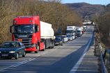 Cesta cez Sorosku ma byt sirsia no tunel je stale v nedohladne