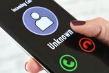 Dalsi podvod na seniorovi Zena odovzdala viac ako 30 tisic eur muzi ktory sa cez telefonom vydaval za jej vnuka