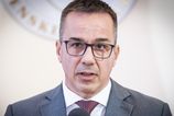 Erik Tomas predstavil plan Bez skoly nebudu davky Rodicia pridu o pridavky za zaskolactvo svojich deti