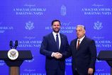 Europska komisia vysle diplomaticke varovanie usa kvoli ostrym slovam viceprezidenta