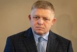 Robert Fico s delegaciou ministrov odstartoval navstevu Vietnamu ktoru oznachil za klucovu pre rozvoj vztahov s touto krajinou