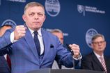 Robert Fico a Boris Susko si takmer zasluia pochvalu Konecne posluchaju Ustavny sud komentar Martina Behula