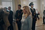 Symbolika alebo odlozena premiera Dokument Prezydentka sa konecne dockal vysielania STVR sa brani kritike