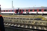 Horucavy paralyzuju slovenske zeleznice Na stanici si pockate na vlak aj niekolko hodin video
