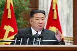 Kim Cong un posiela srdecne pozdravy do Viedne Novy severokorejsky velvyslanec odovzdal listiny Van der Bellenovi