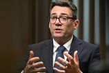 Novy britsky premier Burnham prijme prezidenta Zelenskeho ako prveho zahranicneho hosta