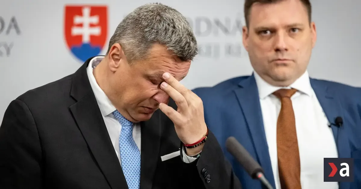Danko neustupuje premiérovi, Taraba čaká na podpis Šimkovičovej