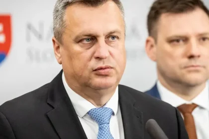 Danko: Taraba je ako malý chlapec, ktorému zobrali vedierko, bude lákať poslancov