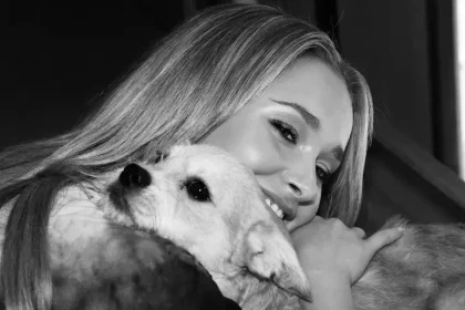 Herečka Hayden Panettiereová podľahla predávkovaniu drogami