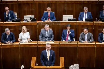 Pellegriniho správa o republike: Pochvala pre Hlas, ticho pri ruských kamerách