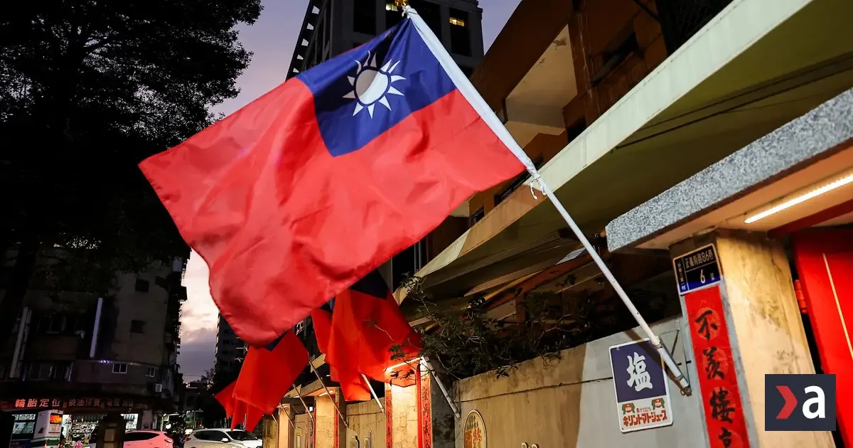 Taiwan chce pokračovať v nákupoch zbraní od USA, bude na Trumpa tlačiť