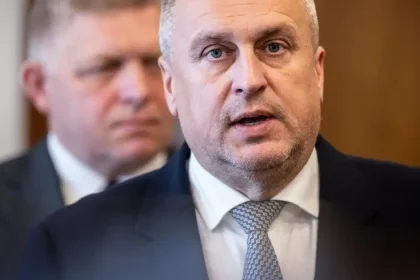 Danko odkázal prezidentovi: Ak nechcete Kuffu, stiahnite Kmeca