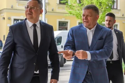 Ficov sociálny štát sa končí? Na úrokoch platíme ročne ako za 20 nemocníc.