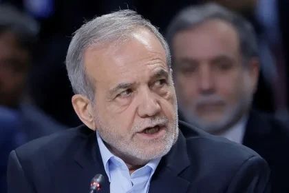 Iránsky prezident: Rokovania s USA nemajú zmysel